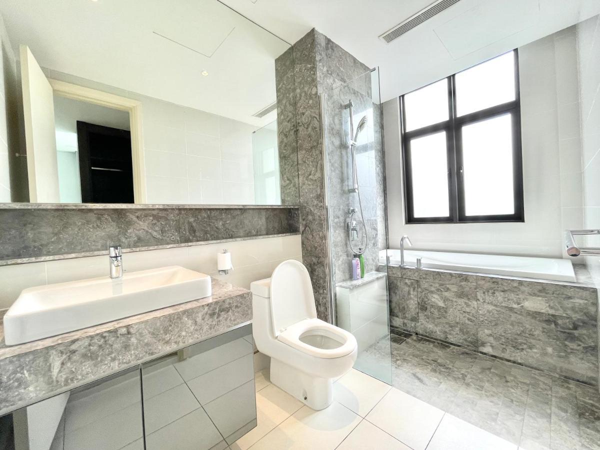 Klcc Luxury Condo Damai 88 Near Gleneagles Hospital Куала Лумпур Екстериор снимка